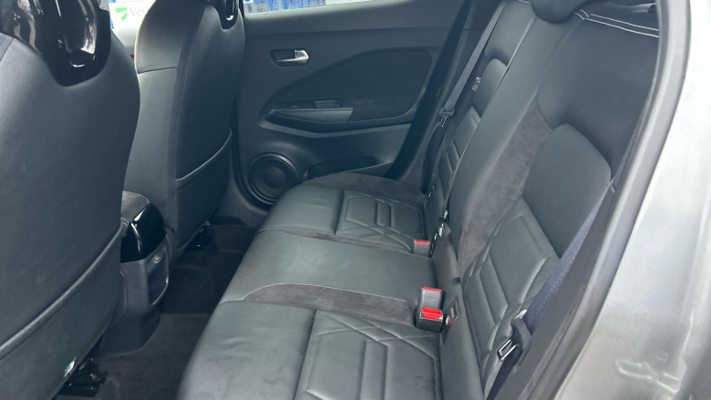 Nissan Juke 1.0 DiG-T Tekna+ 5dr Petrol Hatchback